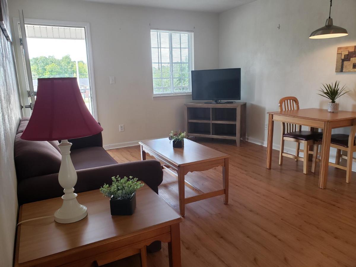 Affordable Suites Burlington Eksteriør billede