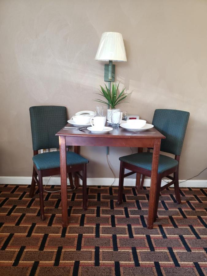 Affordable Suites Burlington Eksteriør billede